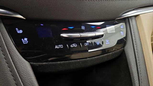 2019 Cadillac XT5 Premium Luxury