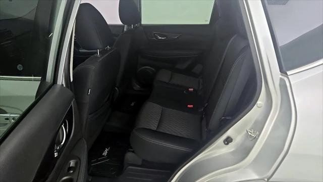 2020 Nissan Rogue SV FWD