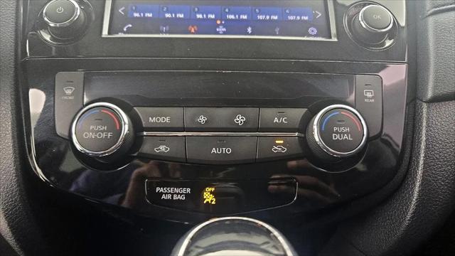 2020 Nissan Rogue SV FWD