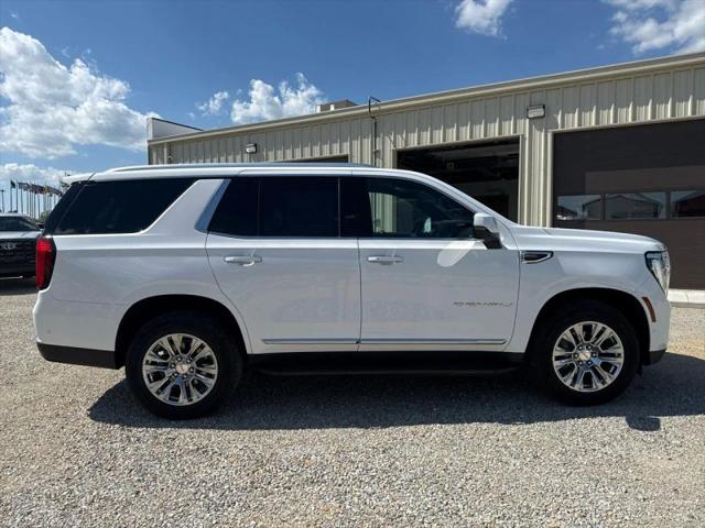 2025 GMC Yukon 4WD Denali