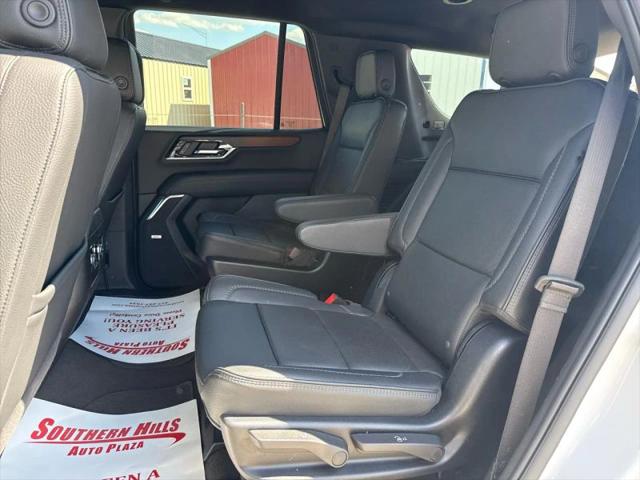 2025 GMC Yukon 4WD Denali
