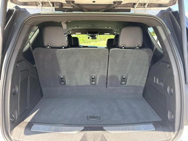 2025 GMC Yukon 4WD Denali