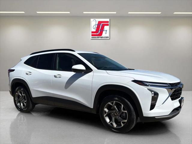2026 Chevrolet Trax FWD LT