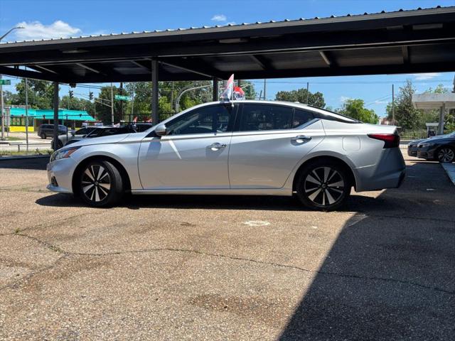 2020 Nissan Altima SL FWD