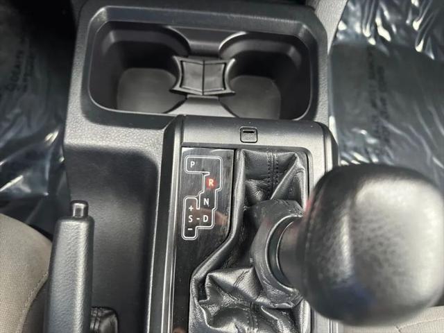 2019 Toyota Tacoma SR V6