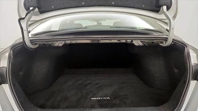 2022 Nissan Sentra SV Xtronic CVT