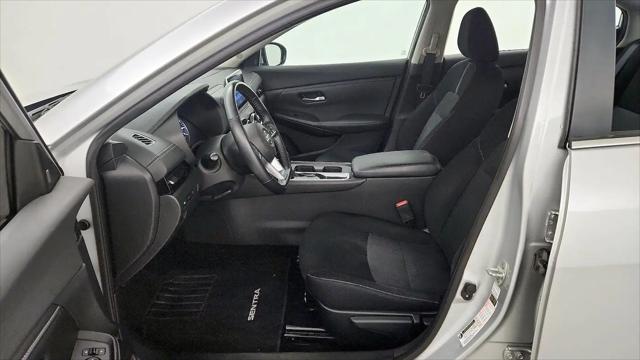 2022 Nissan Sentra SV Xtronic CVT