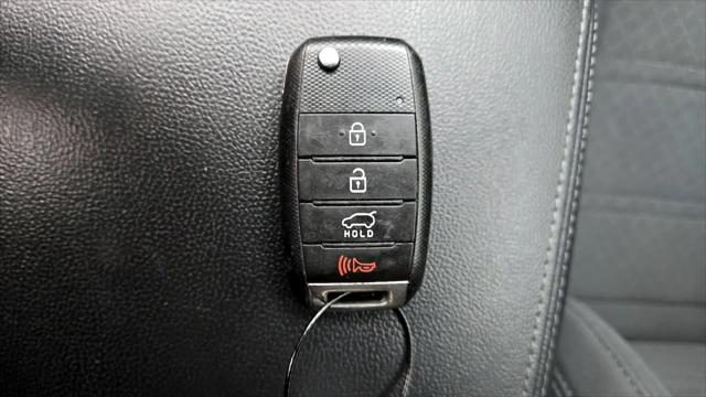 2020 Kia Sorento 2.4L LX