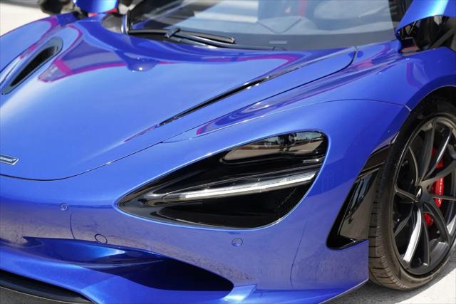 2024 McLaren 750S Coupe