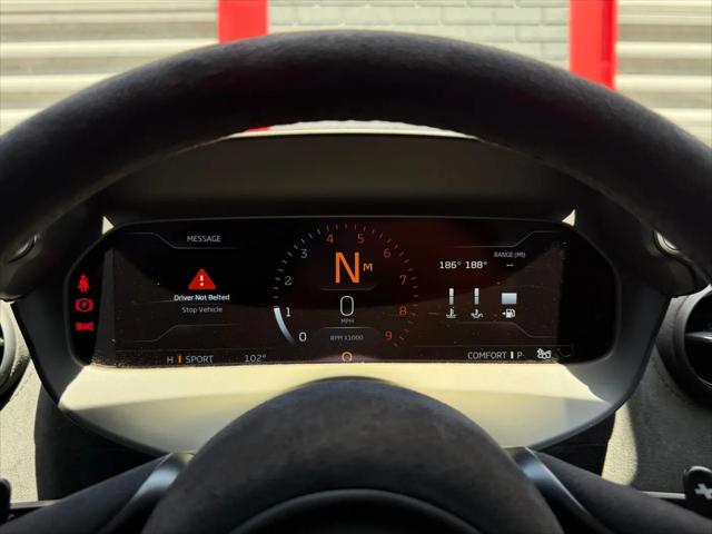 2024 McLaren 750S Coupe