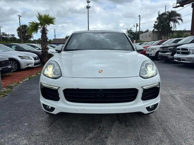 2016 Porsche Cayenne Base