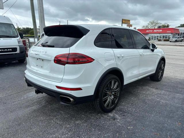 2016 Porsche Cayenne Base