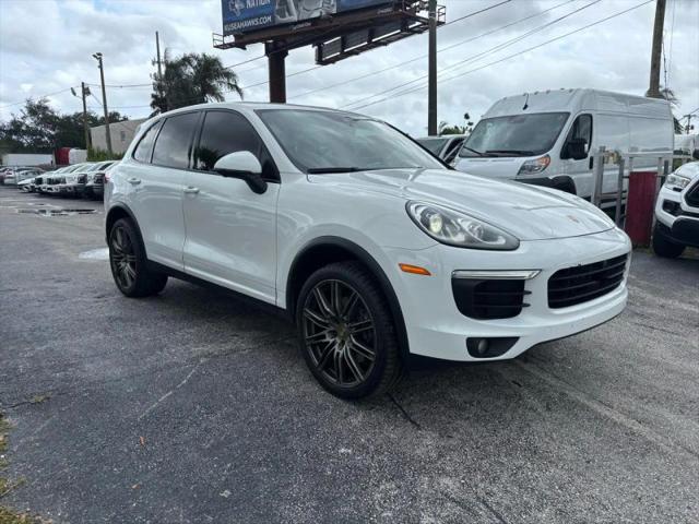 2016 Porsche Cayenne Base