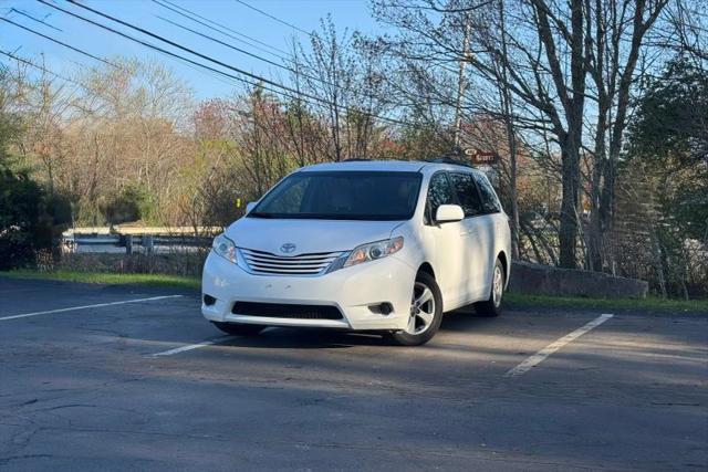 2015 Toyota Sienna LE 7 Passenger for sale in Bridgewater, MA