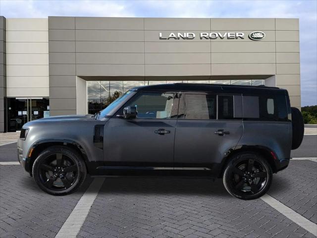 2026 Land Rover Defender P400 X-Dynamic SE
