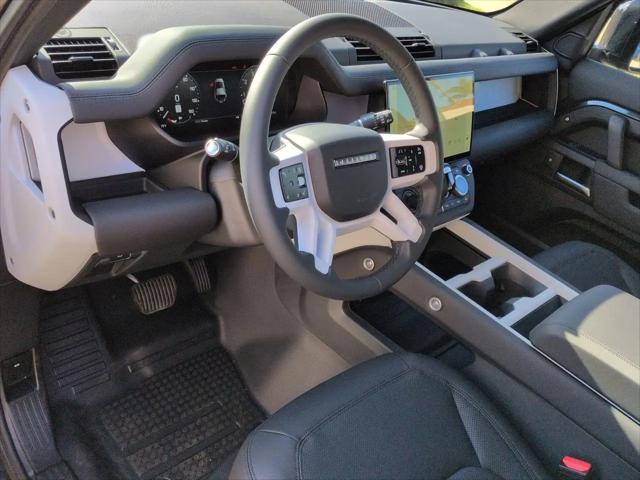 2026 Land Rover Defender P400 X-Dynamic SE