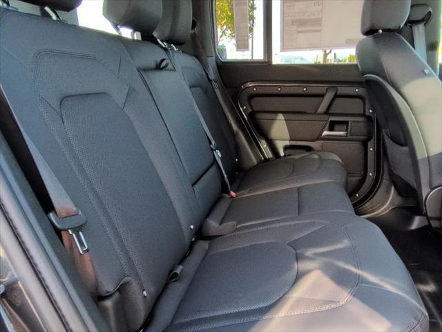 2026 Land Rover Defender P400 X-Dynamic SE
