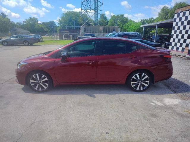 2021 Nissan Versa SR Xtronic CVT