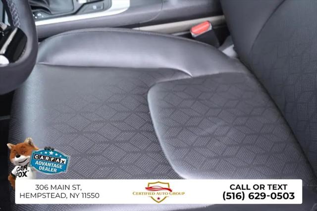 2025 Kia Carnival MPV LX