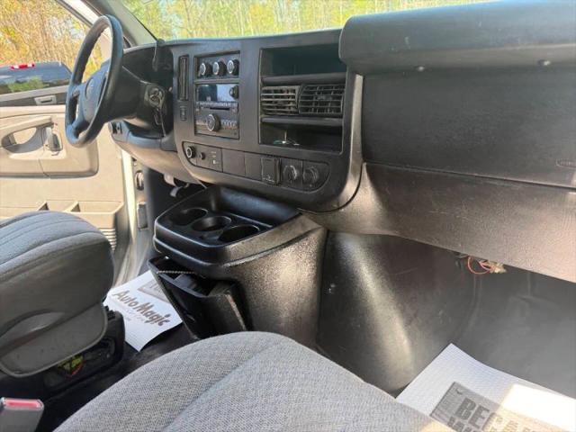 2015 GMC Savana 2500 Work Van