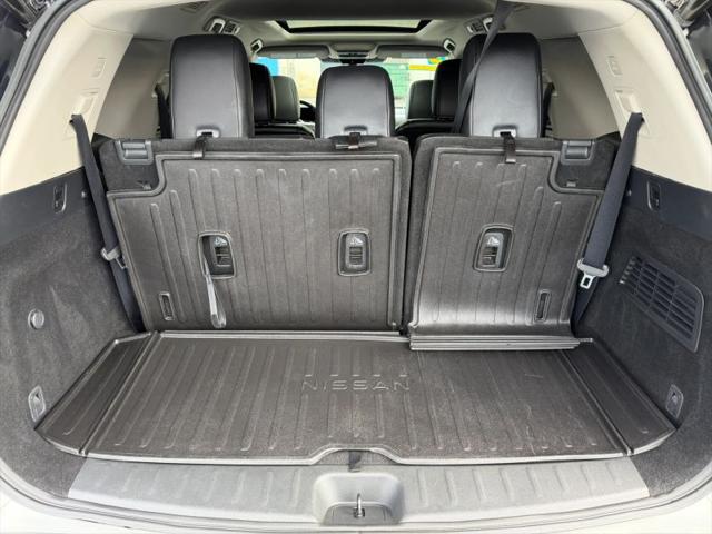 2023 Nissan Pathfinder SL 4WD