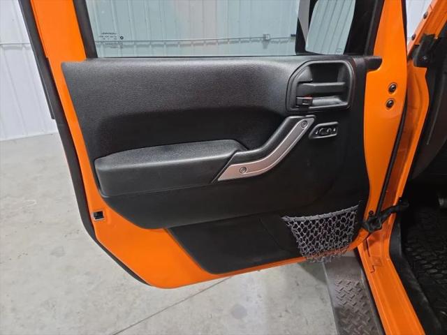 2012 Jeep Wrangler Unlimited Sahara