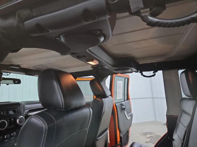 2012 Jeep Wrangler Unlimited Sahara