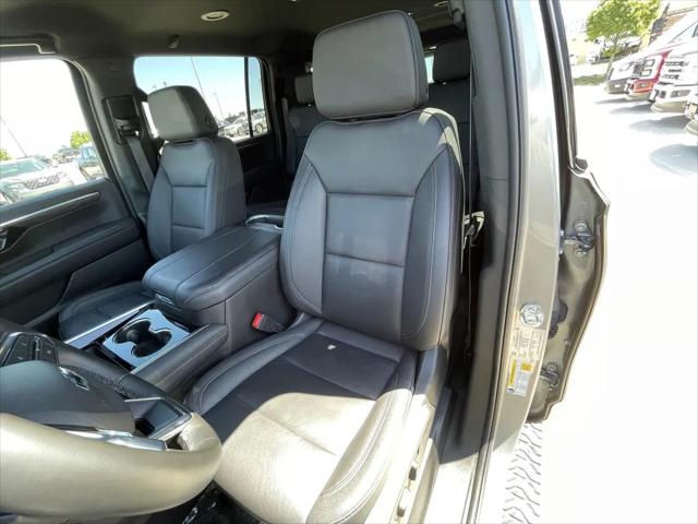 2025 Chevrolet Suburban 4WD Z71