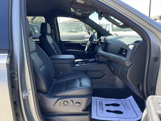 2025 Chevrolet Suburban 4WD Z71