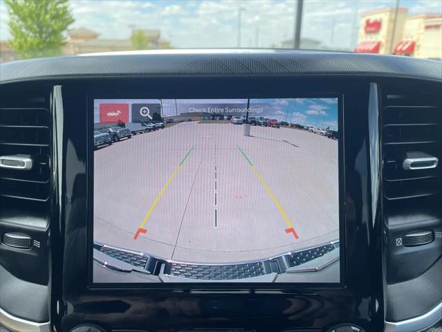 2025 Ram 1500 Big Horn Crew Cab 4x4 5'7" Box