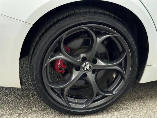 2019 Alfa Romeo Giulia Ti Sport RWD