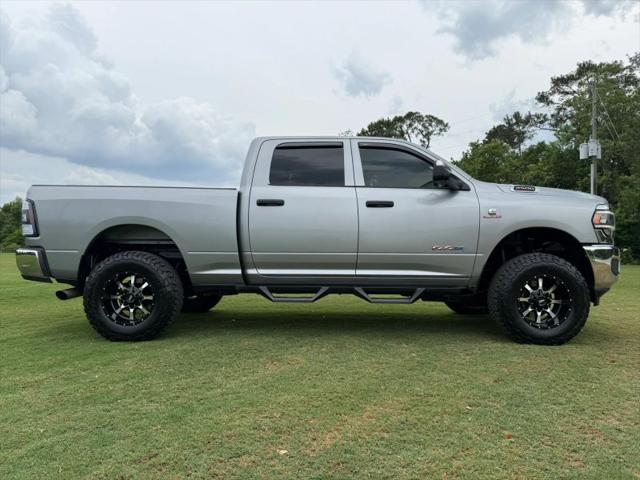 2022 Ram 2500 Tradesman Crew Cab 4x4 6'4" Box