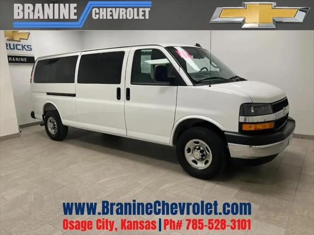2025 Chevrolet Express Passenger RWD 3500 Extended Wheelbase LT for sale in Osage City, KS