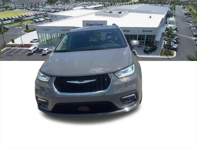 2023 Chrysler Pacifica Limited AWD