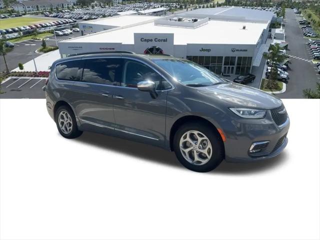 2023 Chrysler Pacifica Limited AWD