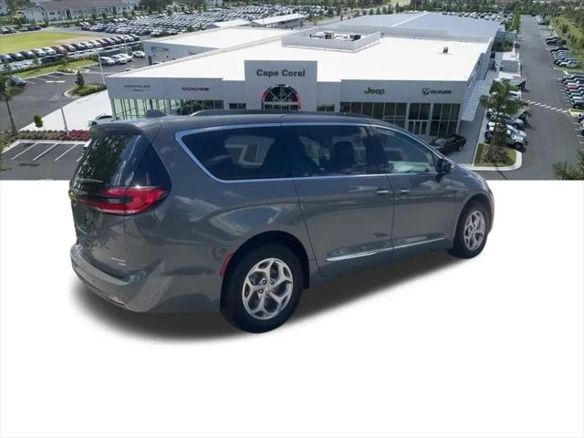 2023 Chrysler Pacifica Limited AWD