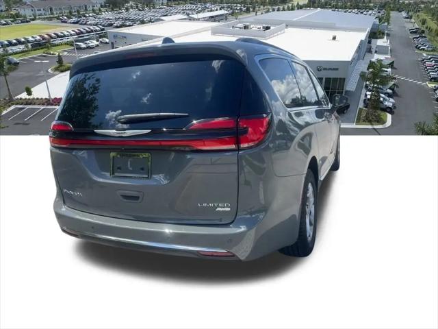 2023 Chrysler Pacifica Limited AWD