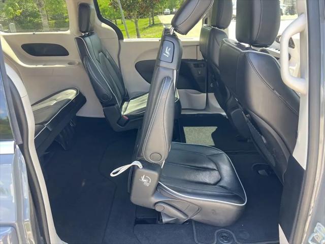2023 Chrysler Pacifica Limited AWD