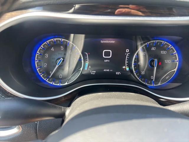 2023 Chrysler Pacifica Limited AWD