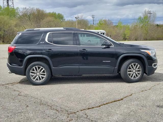 2017 GMC Acadia SLE-2
