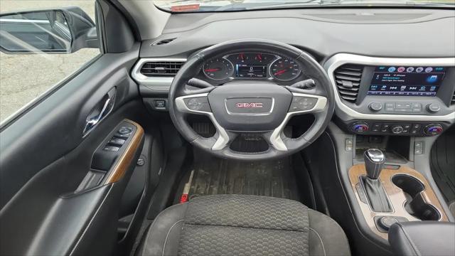 2017 GMC Acadia SLE-2
