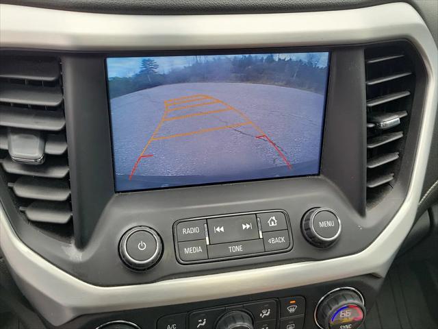 2017 GMC Acadia SLE-2