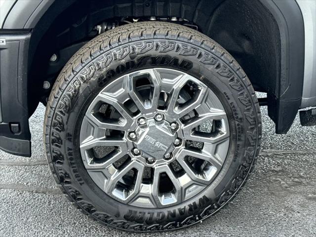 2026 GMC Sierra 2500HD Crew Cab, Standard Bed, Denali, 4WD