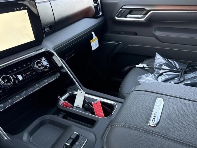 2026 GMC Sierra 2500HD Crew Cab, Standard Bed, Denali, 4WD