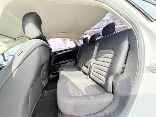 2019 Ford Fusion Hybrid SE
