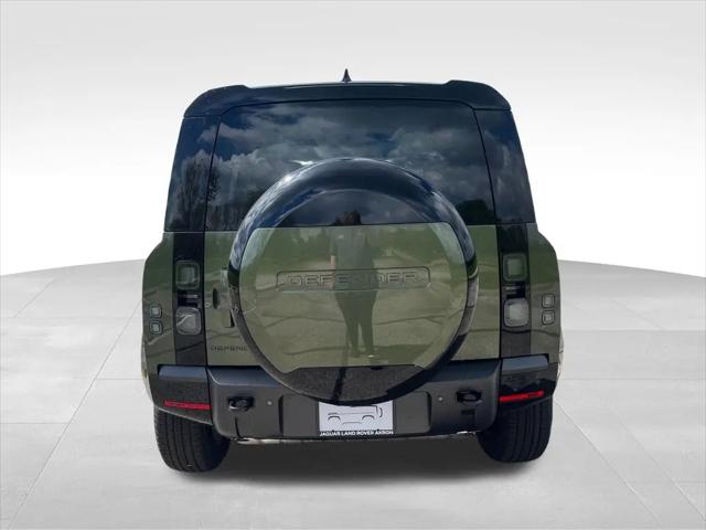 2026 Land Rover Defender P400 X-Dynamic SE