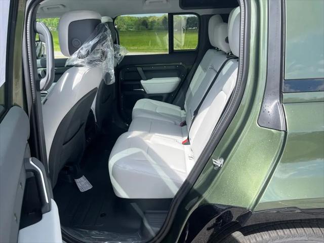 2026 Land Rover Defender P400 X-Dynamic SE