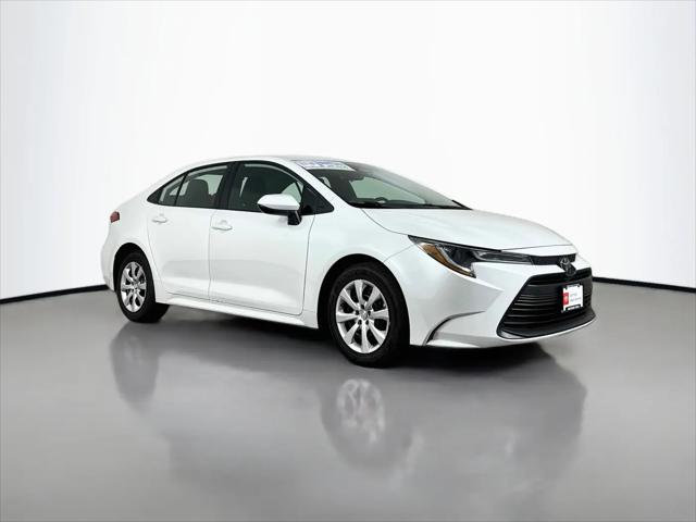 2026 Toyota Corolla LE for sale in Maplewood, MN