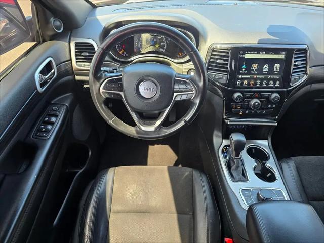 2022 Jeep Grand Cherokee Laredo X 4x4