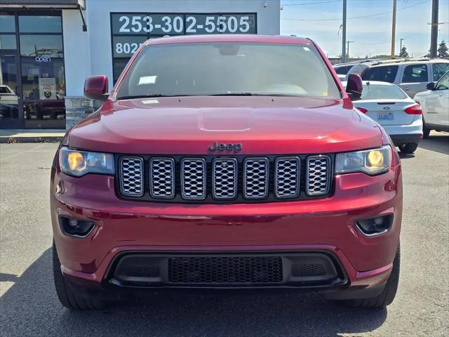 2022 Jeep Grand Cherokee Laredo X 4x4